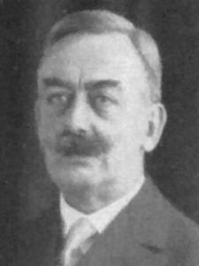 Retrato Peter Grasmann- Von unbekannt - Büro des Reichstags (Hg.): Reichstags-Handbuch 1932, VI. Wahlperiode, Verlag der Reichsdruckerei, Berlin 1932, PD-§-134, https://de.wikipedia.org/w/index.php?curid=5142130